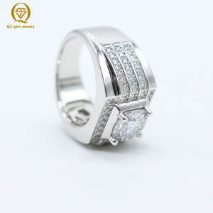 Anillo de Hombre con Diseño Original Personalizado, Tres Hileras de Diamantes Cultivados en Laboratorio, Color D, Corte Redondo, con Certificado IGI, Platino, para Regalo - Product Image 2