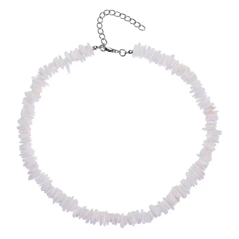 White seashell necklace, 40cm x 7cm