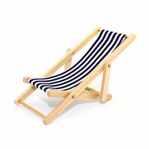 Chaise longue de plage pliable en <span class=keywords><strong>bois</strong></span> personnalisée en <span class=keywords><strong>tissu</strong></span> rayé pour l'extérieur avec logo pour la bière Cambodgienne Tennent's - Product Image 3