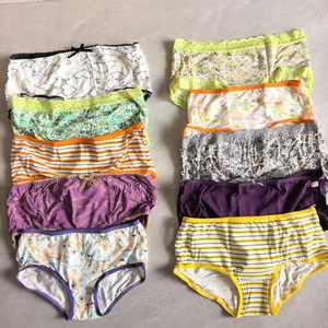 Liquidazione all'Ingrosso di Slip da <span class=keywords><strong>Donna</strong></span> in Cotone Economici e Carini, Mutandine Stampate, Lingerie e Biancheria Intima - Product Image 1