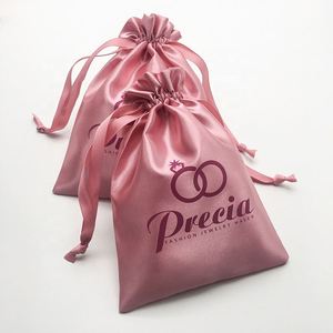 Bolsas de Satén Personalizadas para Regalos, Joyería Pequeña, Pelucas Rosa Claro y Ropa - Product Image 2