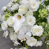 Décorations florales artificielles de haute qualité populaires, hydrangeas et bouquets de roses artificiels écologiques pour la décoration de mariage