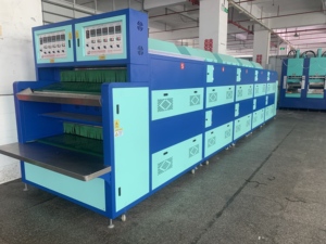 Máquina de Ajuste de Motor para Suelas de Zapatos FS-665 con Doble Capa de EVA, Herramienta para Tratar Arrugas en la Suela, 380V, 1 Año de Garantía, Producción de Calzado - Product Image 3