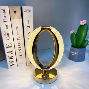 Nordischer Stil RGB LED Tischlampe für Schlafzimmer Wiederaufladbare Nachtleuchte mit Romantischem Stern-Mond-Dekor Batteriebetrieben - Product Image 6