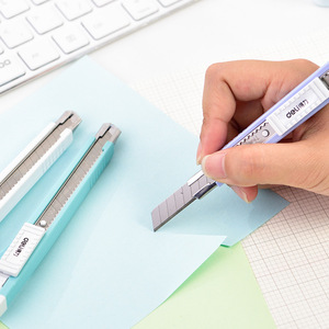 Deli Utility <b>Knife</b> 2031 9mm Blade Stainless Steel Automatic <b>Lock</b> Student Paper Cutter Wallpaper <b>Knife</b> - Product Image 3