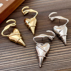 Pendientes de botón con forma de corazón, chapados en oro, estilo punk, para uso diario de mujer, plata 925 - Product Image 5