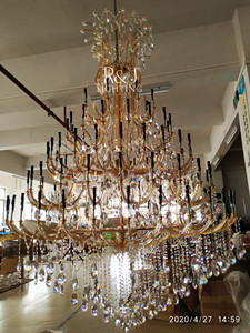 Lustre LED suspendu Maria Theresa de 200 cm de large, en cristal doré, style bougie, blanc chaud 2700K, garantie 4 ans, pour plafond bas, hôtel - Product Image 5