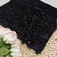 Herbst Winter Neu Samt-Unterseite Aufwendige Blumen-Pailletten-Stickerei Chinesischer Stil Hochzeits-Cheongsam-Mantel Perlenbesetzter Spitzenstoff 100%
