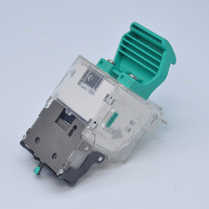 <span class=keywords><strong>Support</strong></span> de cartouche d'agrafes de remplacement compatible avec conception de fixation sécurisée pour les unités de finition des copieurs de bureau - Fournitures d'impression - Product Image 2