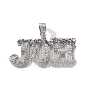 UWIN Hip-hop personalizzato corona di grandi dimensioni di Throns lettera <span class=keywords><strong>nome</strong></span> 5A CZ ciondolo di diamante da uomo - Product Image 4