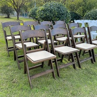 Chaise pliante en résine de haute qualité pour événements extérieurs, fêtes, mariages, banquets et réceptions, avec finition imitation bois, vente en gros