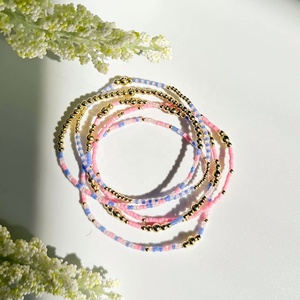 Bracelet extensible fait main, ensemble de bracelets extensibles en perles de rocaille, bracelets perlés colorés faits à la main, bijoux élastiques empilables pour femmes - Product Image 1