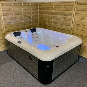 Bain A remus Exterieur confortevole Pour 3 Personnes Spa family Exterieur De Taille Europeenne Outdoor Spa Tub