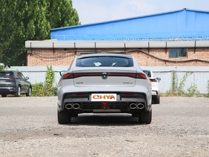 Changan Uni V 2023 Edizione Sport, Berlina Compatta dal Design Eccellente e Grandi Prestazioni, Ottimo Rapporto Qualità-Prezzo per Appassionati - Product Image 3