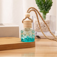 Flacon en Verre Vide de Parfum Voiture 8ml Noir Violet Bleu Suspendu, Diffuseur de Parfum Auto Personnalisable en Gros
