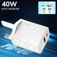 Pengisi Daya Dinding USB Dual Port 40W Colokan UK Adaptor Pengisian Cepat 20W PD Tipe C untuk Ponsel OEM