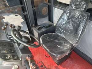 Niveleuse XCMG GR1803 d'occasion de haute qualité, équipée d'un moteur de 180 chevaux, pour la construction routière - Product Image 4