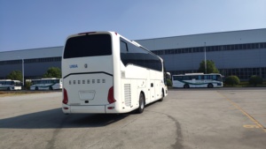 Autobús de 55 Plazas para el Mercado Africano, Motor Diésel Chino, Transmisión de Resorte, Tipo de Origen, Suspensión, Producto Europeo - Product Image 3