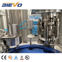 Ligne de production entièrement automatique de boissons gazeuses, bières, sodas, eaux pétillantes en canettes, machine de remplissage et de scellage de canettes en aluminium