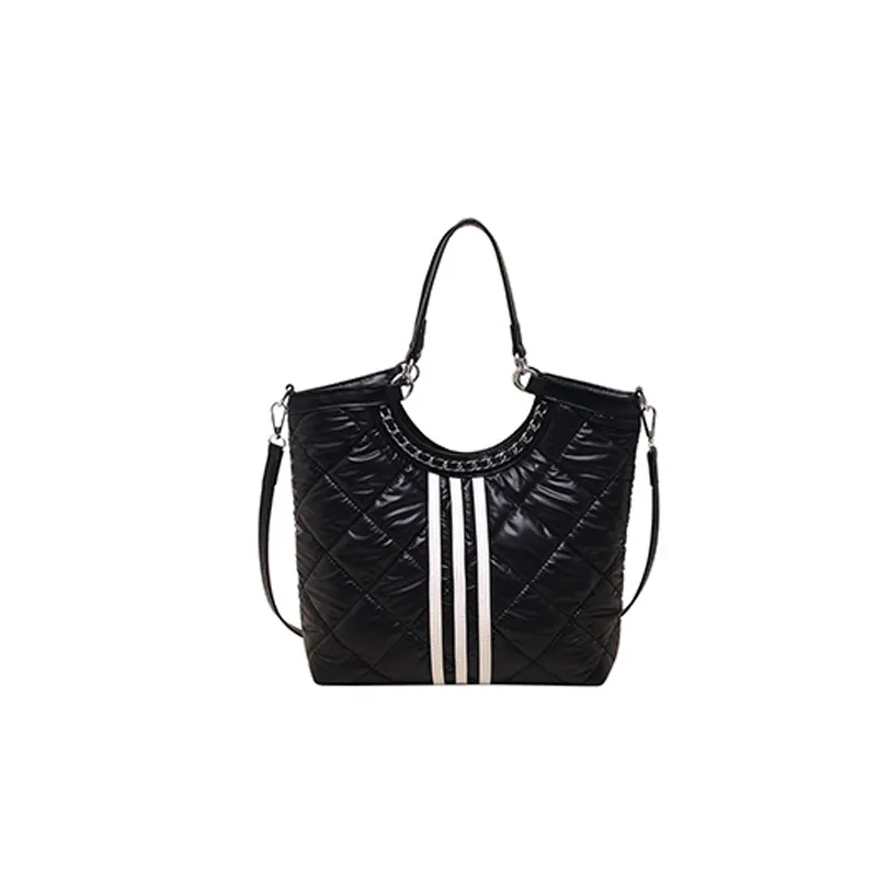 Luxe Pu femmes coton rembourré sac à bandoulière gonflé avec chaîne métallique sangle diamant sac à main sacs à bandoulière grande capacité