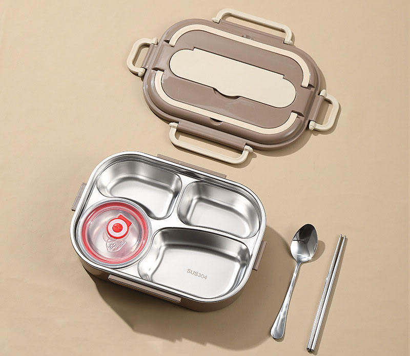 Four compartments + soup bowl + cutlery