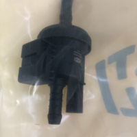 Pièces automobiles MAGNETI MARELI, vente en gros d'usine, système de moteur de voiture de haute qualité, soupape de ventilation du réservoir de carburant 06J133781CC pour Audi