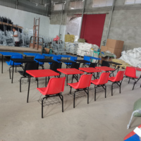 Chaise de formation pour étudiants avec tablette d'écriture, panier de rangement, design ergonomique, base en plastique PP, structure en fer, multifonction pour le bureau