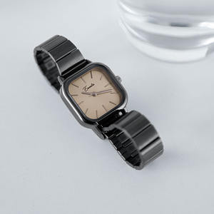 2025 nuevo reloj cuadrado de nicho para mujer, reloj de cuarzo sencillo y artístico, reloj de pulsera elegante y versátil - Product Image 6
