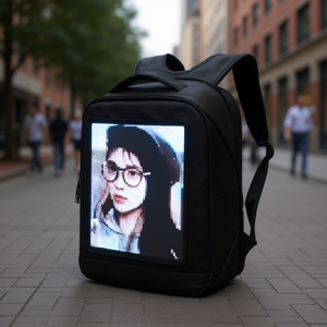 Zaino LED Nero in ABS e Tessuto Oxford, 1000cd, IP65 Impermeabile, Display Fotografico per Uso Interno, Pixel da 3mm, Frequenza di Aggiornamento 60Hz - Product Image 2