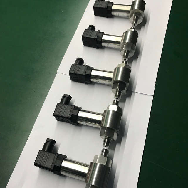 LOW MOQ Intelligent Temperature Switch Temperature Sensor High Quality Temperature Transmitter Pressure Transducers Suppliers