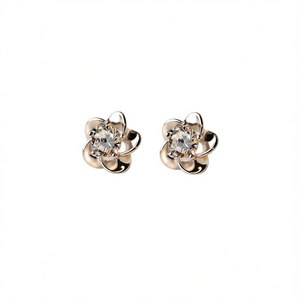 Pendientes de flor de oro blanco con diamantes de imitación de cristal, rellenos de oro de 18 quilates para mujer, uso diario, diseño clásico - Product Image 1