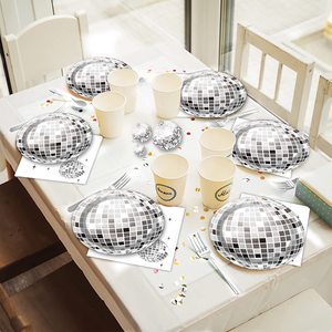 Assiettes et serviettes à thème disco Années 70, fournitures pour fête d'anniversaire, assiettes d'anniversaire disco argentées, vaisselle en papier disco années 70 - Product Image 2