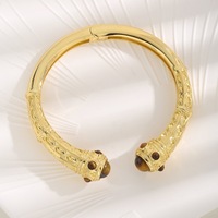 Bracelet de luxe pour femme en malachite double face et pierre givrée œil de tigre, plaqué or 18 carats, motif géométrique texturé, tendance
