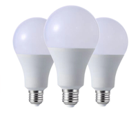 Ventas calientes 12V Bombillas LED Luz E27 B22 Focos Bombilla LED