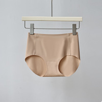 Sous-vêtements en gros de haute qualité confortable 3D Traceless slip fesses levage Triangle Bikini culottes pour femmes