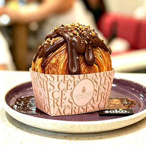 Boîte d'emballage en papier haut de gamme personnalisée avec logo imprimé, imperméable, doublure en éponge pour croissants en spirale et rouleaux de <span class=keywords><strong>Paris</strong></span> à emporter - Product Image 1