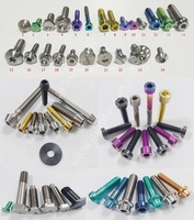 Fabrication sur mesure de boulons en titane Gr5, colorés arc-en-ciel, sur mesure, à tête hexagonale Torx, vis de moto RACING