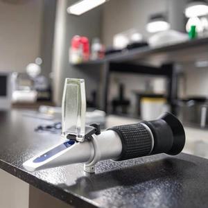 Refractómetro de Alta Precisión, Sacarímetro, Medidor de Brix, Medidor de Azúcar, Máquina de Medición de Fracciones Masa-Cadena en Soluciones de Azúcar, Probador de Brix - Product Image 4