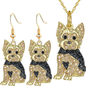 Ensemble boucles d'oreilles et collier avec pendentif chien adorable - Yorkshire Terrier doré, bijoux minimalistes exquis pour animaux de compagnie, cadeau, souvenirs - Product Image 1