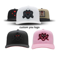 Gorra Ajustada Personalizada de Alta Calidad Gorras OEM de 5 Paneles Estilo Camionero Yu Poong Gorra Pantera Parche de PVC Gorras de Béisbol Deportivas Estilo Camionero