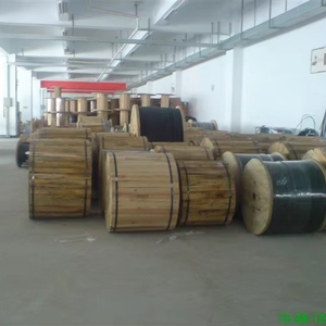 1 2 4 6 8 <span class=keywords><strong>12</strong></span> 24 48 96 144 lõi FTTH thả cáp sợi quang ngoài trời bọc thép chống gặm nhấm ASU adss gyfxtby cáp quang - Product Image 3
