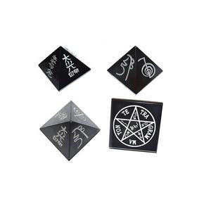 Juego de pirámide de Reiki Usai, con tetragrammatón - Product Image 1