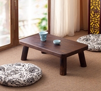 Table basse moderne carrée pour baie vitrée avec tapis tatami en bois massif et lit, mobilier de salon