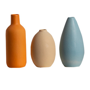 Vaso in ceramica set <span class=keywords><strong>di</strong></span> tre pezzi vaso bianco decorazione arredi e decorazioni per la casa <span class=keywords><strong>di</strong></span> fiori moderni vaso <span class=keywords><strong>di</strong></span> fiori - Product Image 6