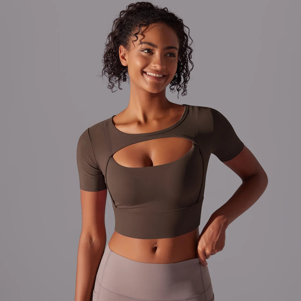 Custom Logo Yoga Bra Padded Solid Color Breathable Spandex/Nylon 220g Sexy Double-Layer Short-Sleeve Camisole Sport Fitness Top