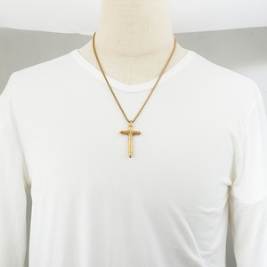 Yunnique – collier avec pendentif croix en acier inoxydable, chaîne dorée de 60cm, bijoux pour hommes, Design géométrique Punk - Product Image 1