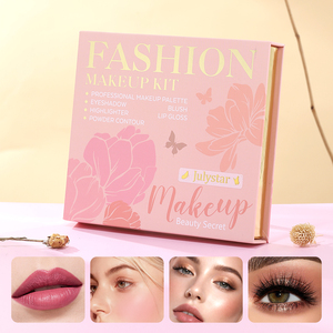 Palette di Ombretti Glitterati Vegani di Alta Qualità, Impermeabili e Pigmentati, Etichetta Privata, con Lucidalabbra - Product Image 3