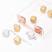 Ensemble de dés en métal polyédrique personnalisé en gros / Plateau à dés personnalisé Boîte cadeau de cérémonie Dés en laiton or argent avec des numéros