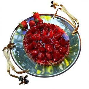 Platos de bandeja redonda de acero inoxidable sostenible con vajilla de metal pulido brillante para uso en restaurante con asas de flores doradas - Product Image 1