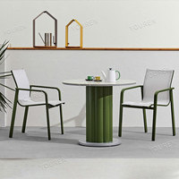 Ensemble de salle à manger d'extérieur pour jardin et balcon, table et chaises en aluminium rond avec 2 chaises de salle à manger en rotin tressé